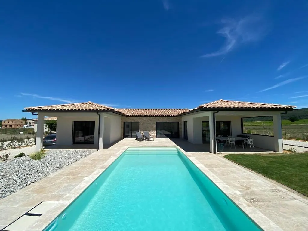 Villa With Pool In Provence Bij De Mont Ventoux Blauvac 0*,