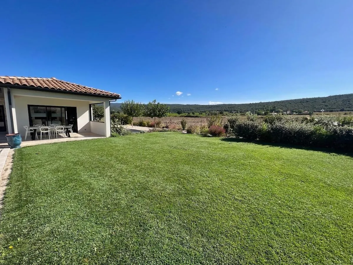 Villa With Pool In Provence Bij De Mont Ventoux Blauvac 0*,  France